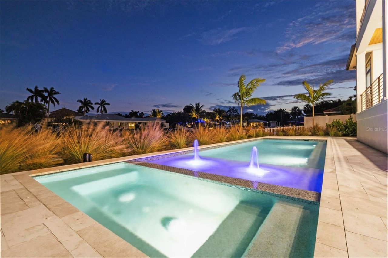 524 Halyard Ln, Longboat Key, FL 34228 Photo