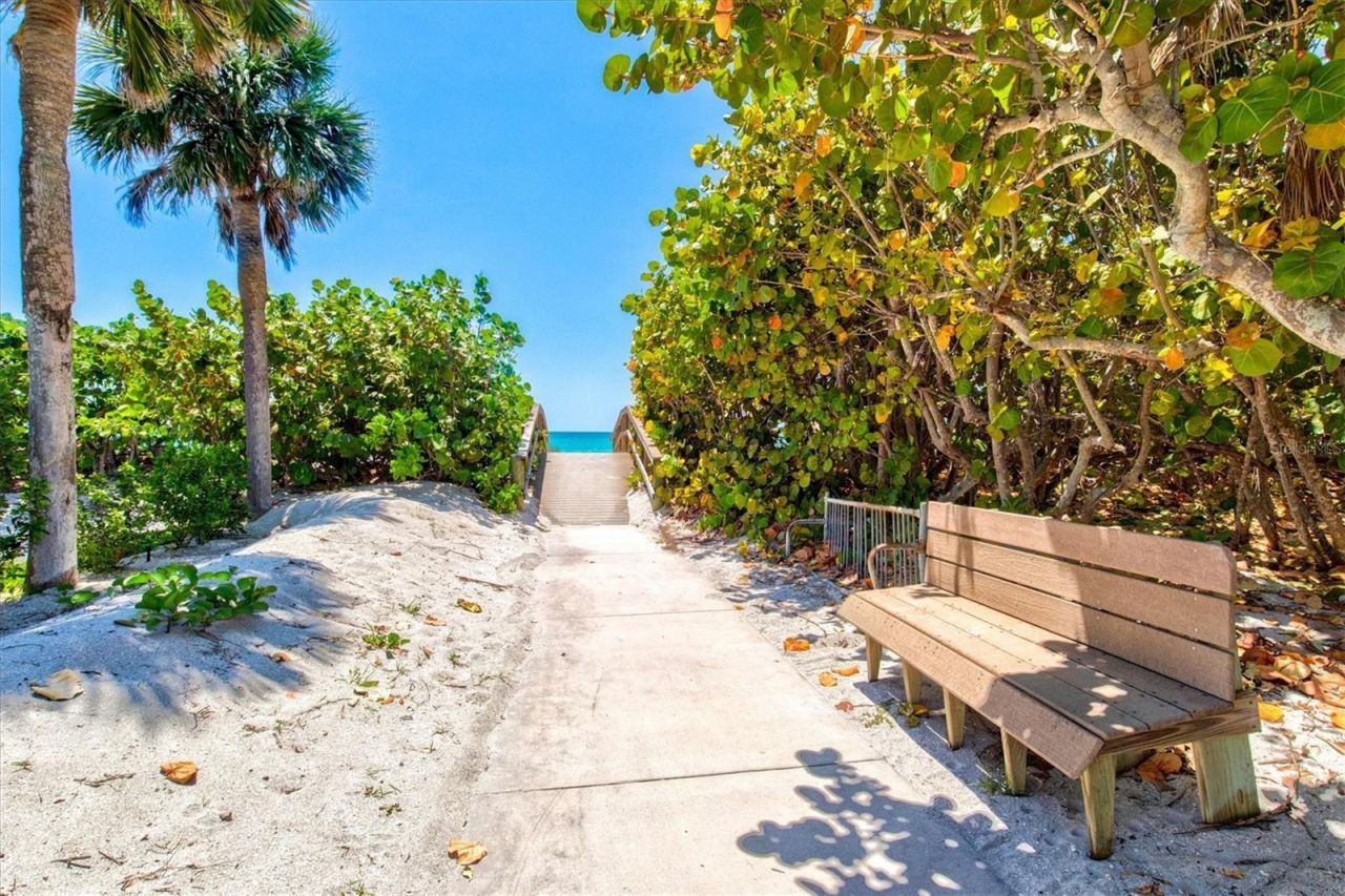 524 Halyard Ln, Longboat Key, FL 34228 Photo