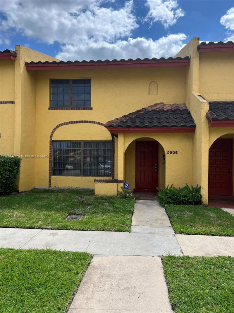 2605 NW 47th Ter, Unit 103, Lauderdale Lakes, FL 33313 Photo