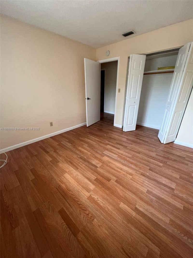 2605 NW 47th Ter, Unit 103, Lauderdale Lakes, FL 33313 Photo