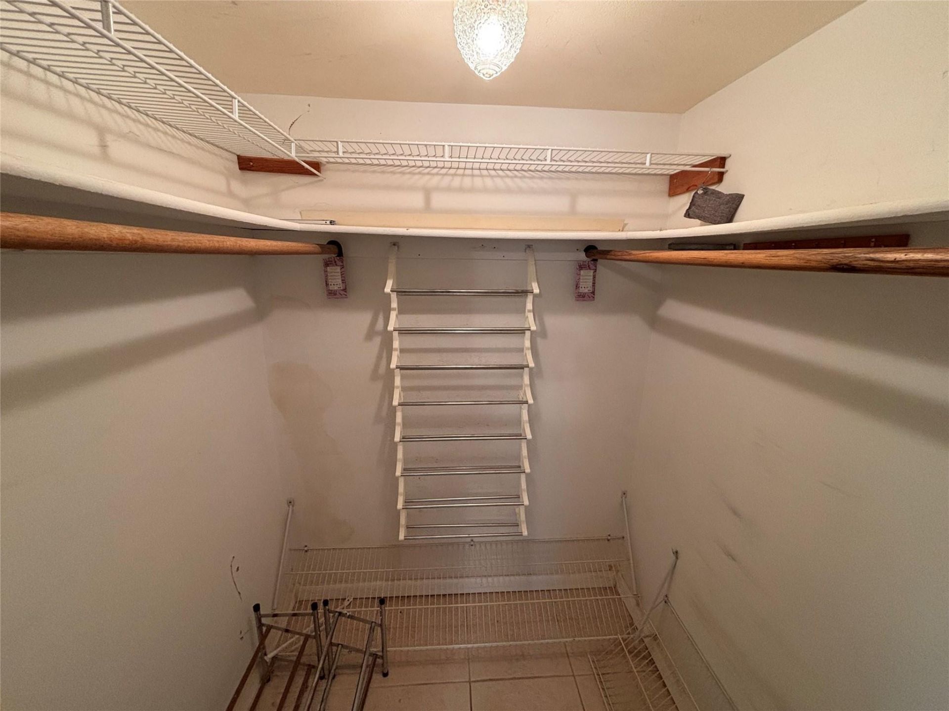 9261 Sunrise Lakes Boulevard, Unit 212, Sunrise, FL 33322 Photo