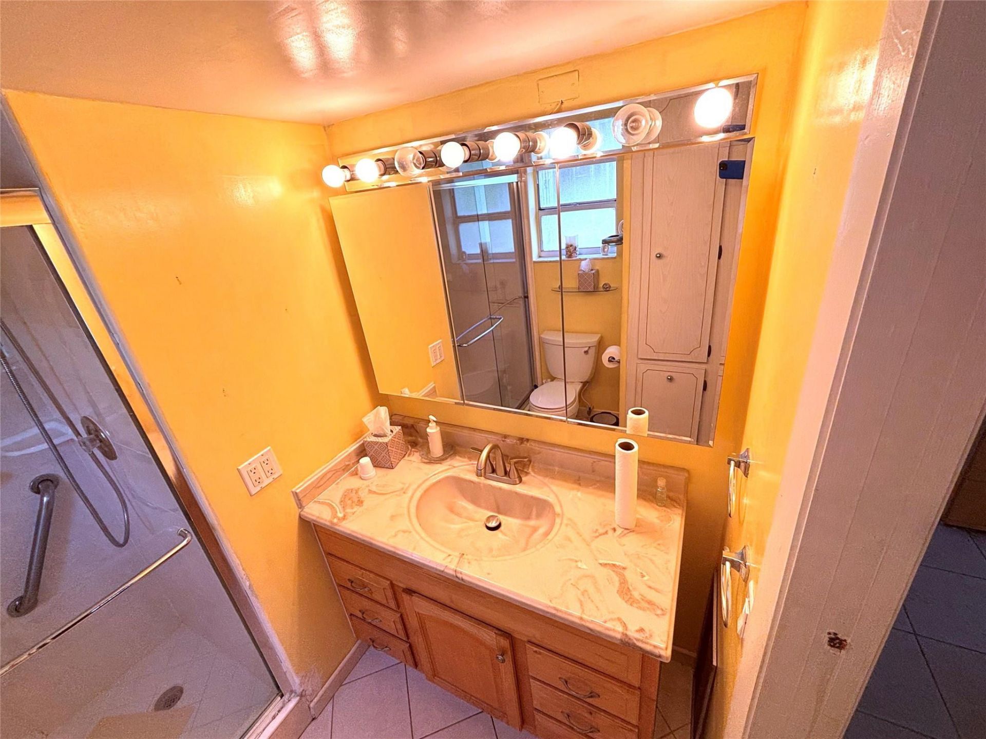 9261 Sunrise Lakes Boulevard, Unit 212, Sunrise, FL 33322 Photo