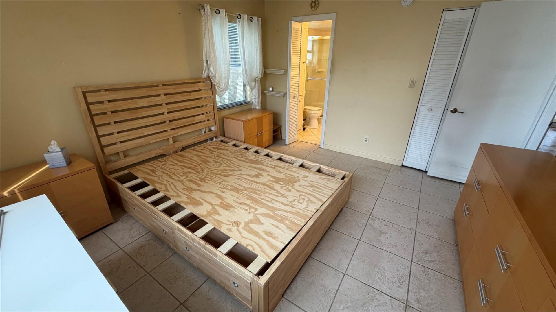 9261 Sunrise Lakes Boulevard, Unit 212, Sunrise, FL 33322 Photo