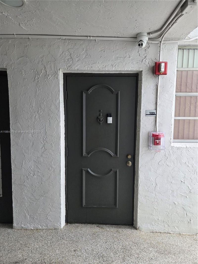 14165 SW 87th St, Unit D103, Miami, FL 33183 Photo