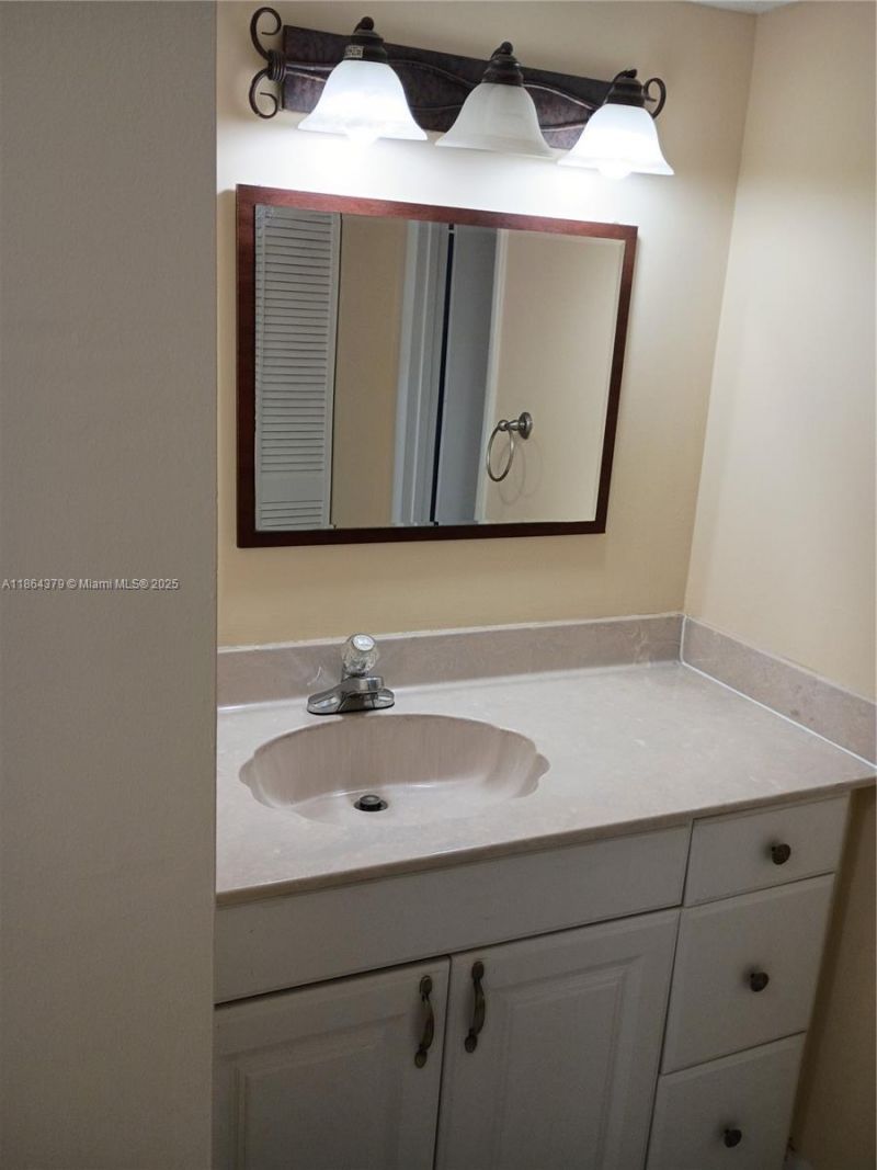 14165 SW 87th St, Unit D103, Miami, FL 33183 Photo