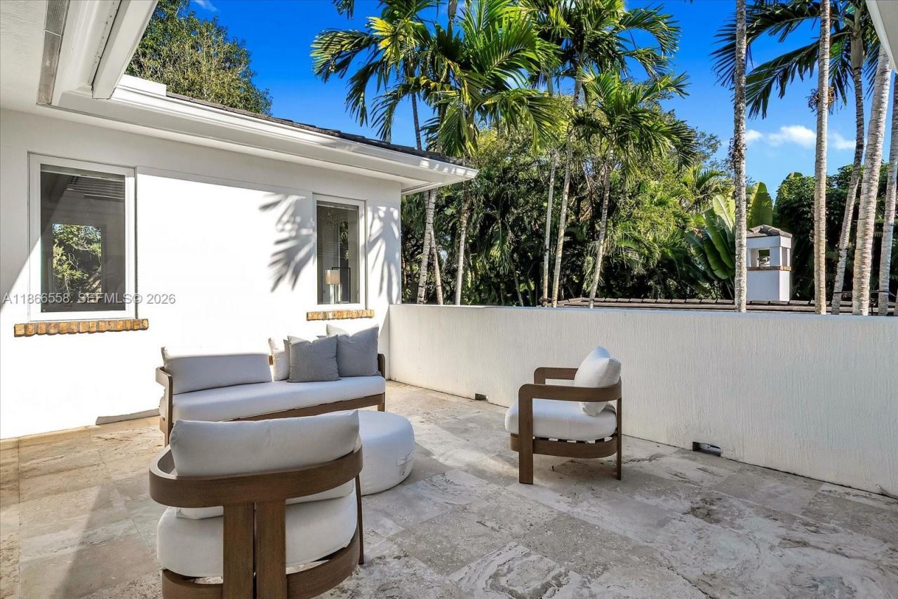 2820 Brickell Ave, Miami, FL 33129 Photo