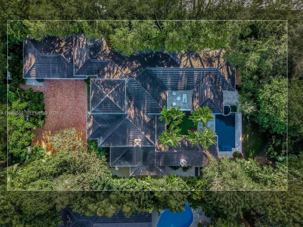 2820 Brickell Ave, Miami, FL 33129 Photo