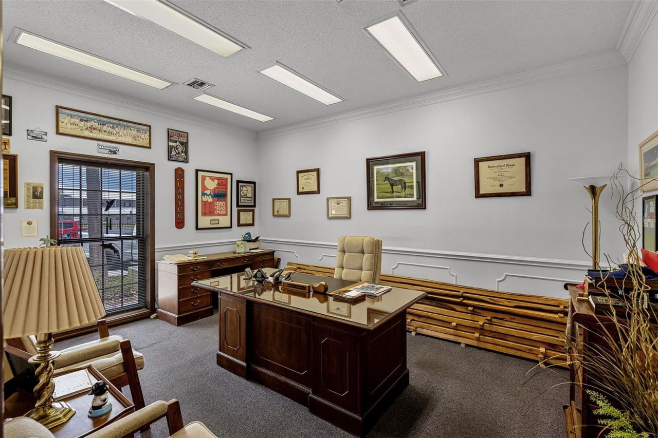 131 W Main Street, Tavares, FL 32778 Photo