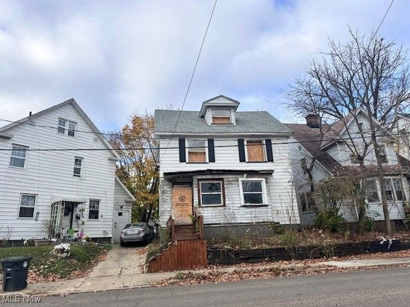 262 S Portage Path, Akron, OH 44302 Photo 12