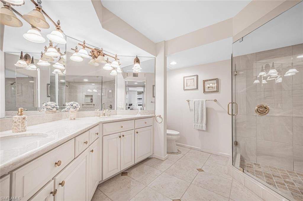 4551 Gulf Shore Blvd N, Unit 605, Naples, FL 34103 Photo