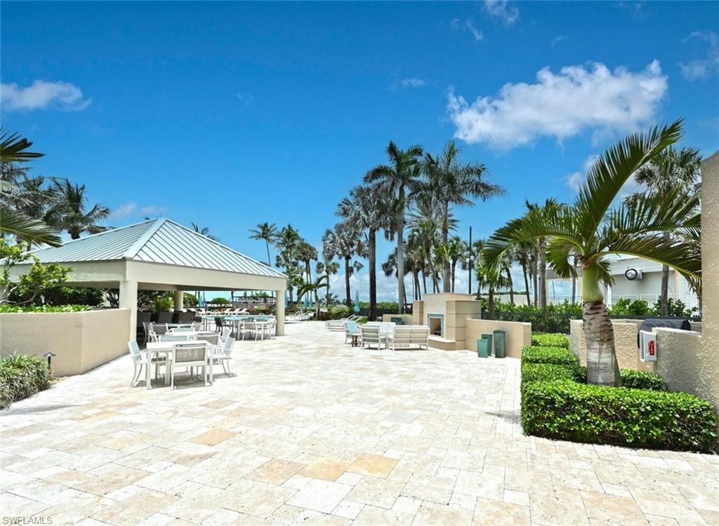 4551 Gulf Shore Blvd N, Unit 605, Naples, FL 34103 Photo