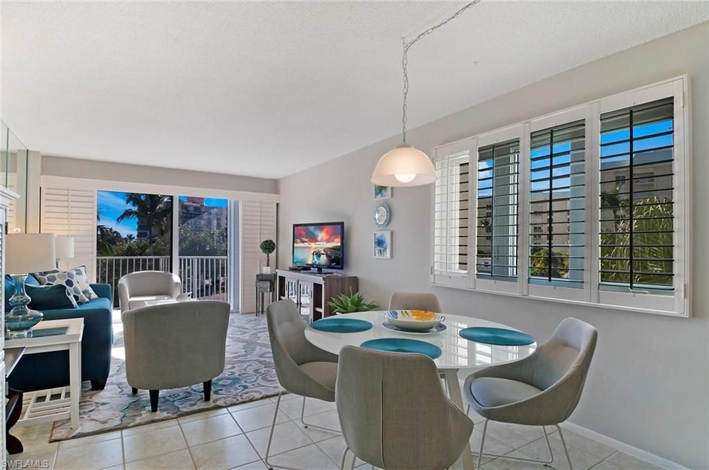 1300 Gulf Shore Blvd N, Unit 406, Naples, FL 34102 Photo