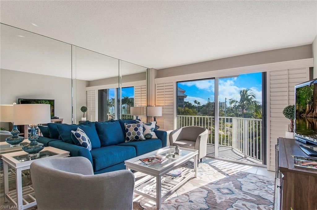 1300 Gulf Shore Blvd N, Unit 406, Naples, FL 34102 Photo