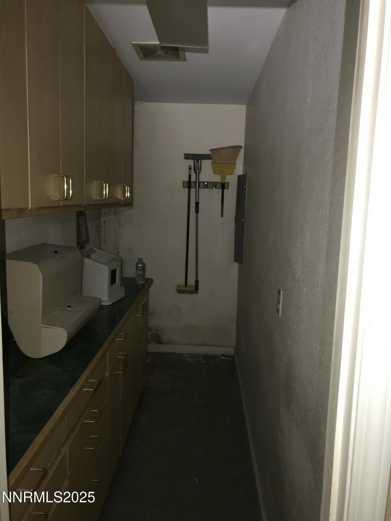 404 S Pratt Avenue, Carson City, NV 89701 Photo