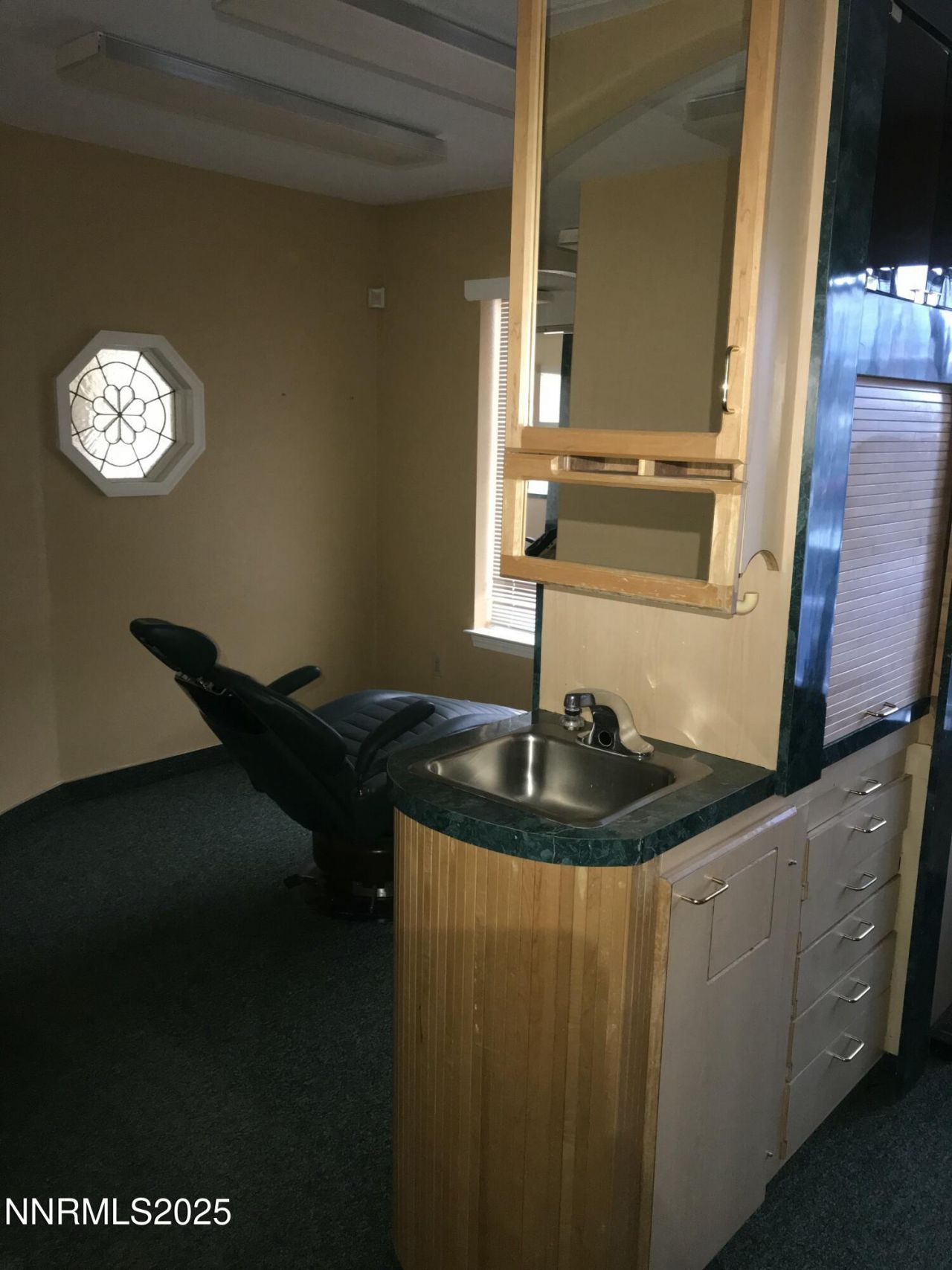 404 S Pratt Avenue, Carson City, NV 89701 Photo