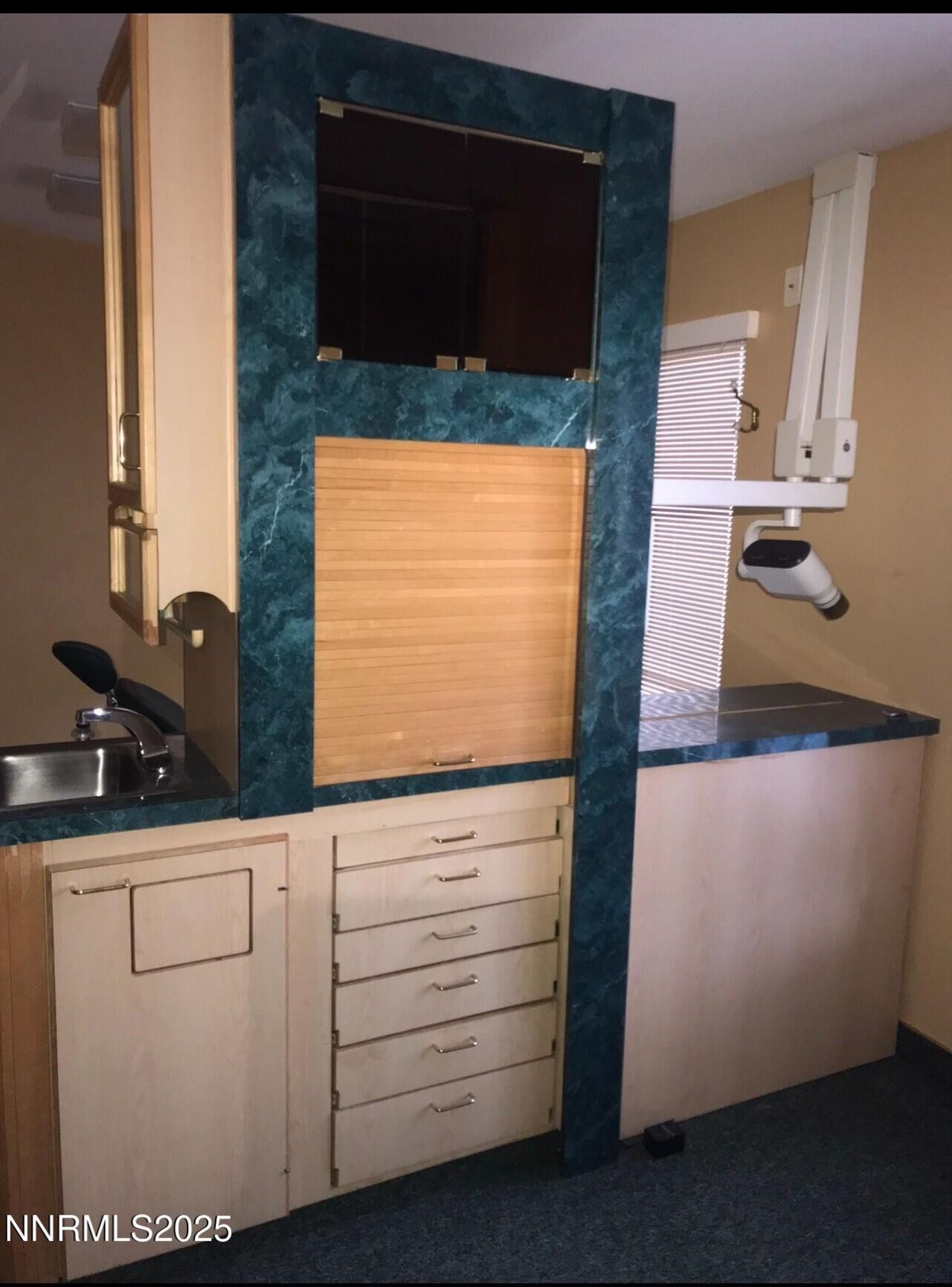 404 S Pratt Avenue, Carson City, NV 89701 Photo