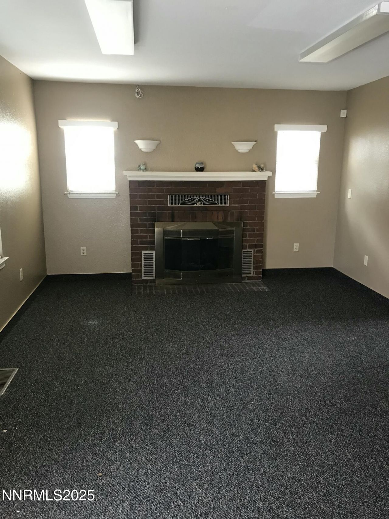 404 S Pratt Avenue, Carson City, NV 89701 Photo