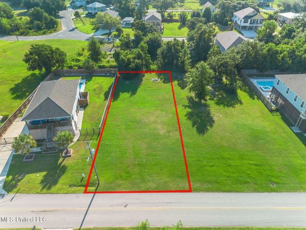 208 White Harbor Road, Long Beach, MS 39560