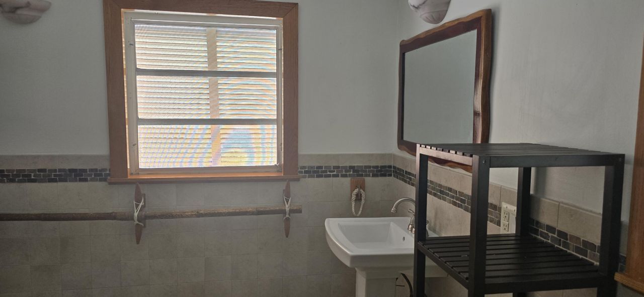 16 Pompano Avenue, Key Largo, FL 33037 Photo