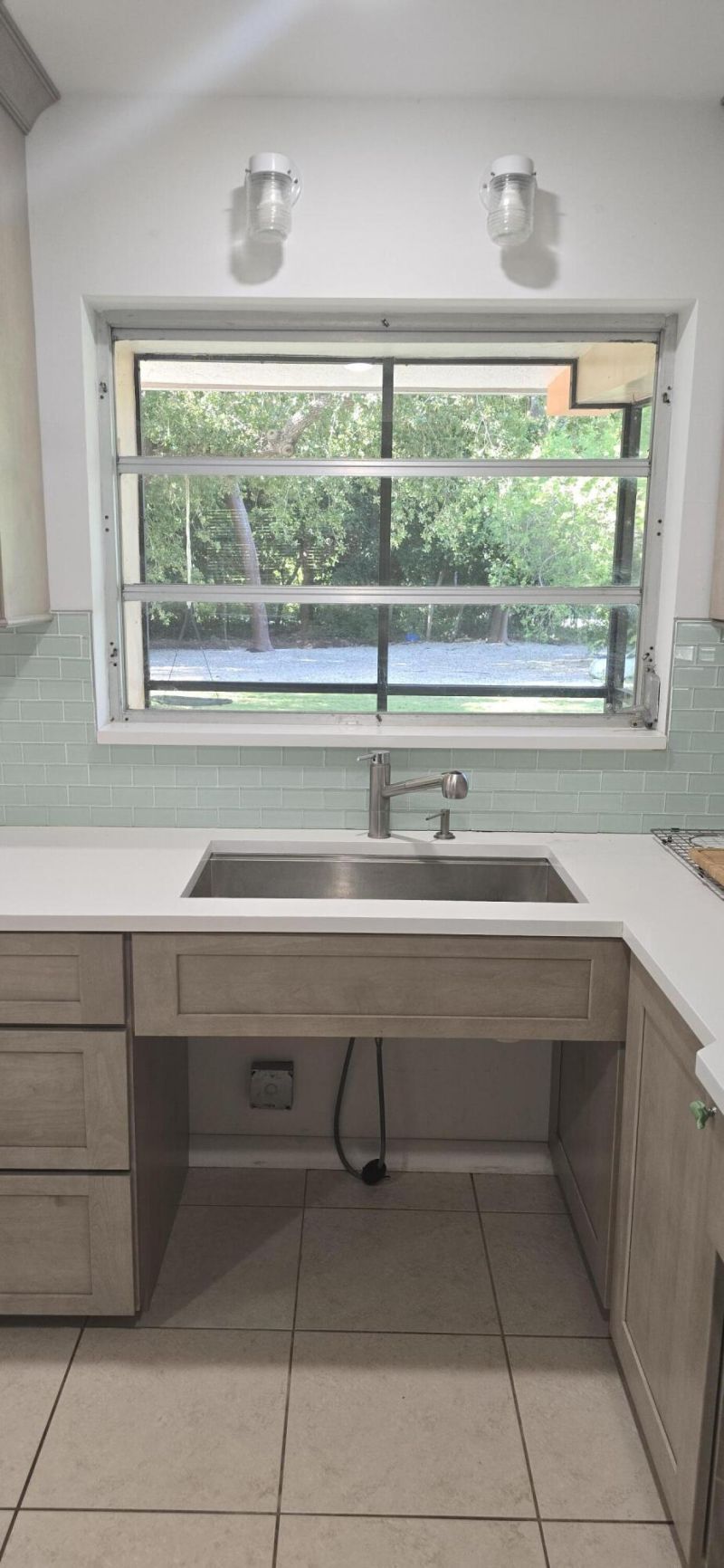 16 Pompano Avenue, Key Largo, FL 33037 Photo