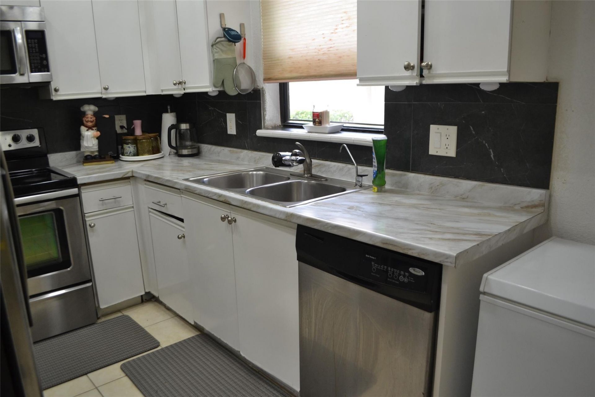 3539 Inverrary Boulevard, Lauderhill, FL 33319 Photo