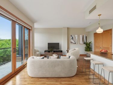 4201 Sunset Drive, Unit N412, Spring Park, MN 55384