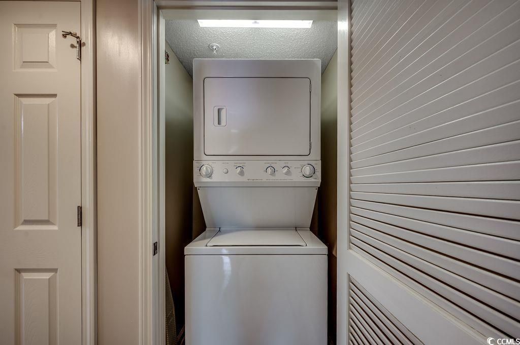 2151 Bridgeview Ct. Photo 29