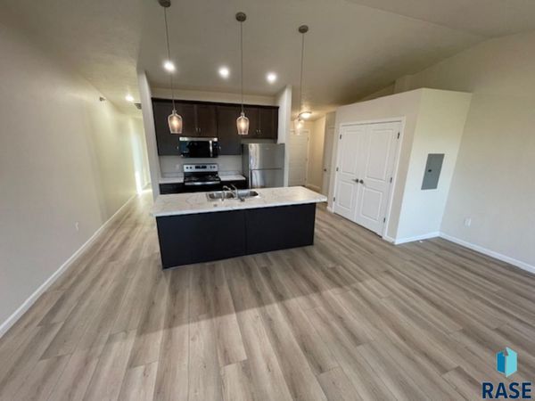 9308 W 32nd St, Unit 2, Sioux Falls, SD 57106