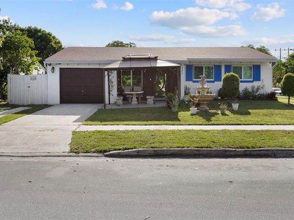 171 SW 78th Ave, Margate, FL 33068