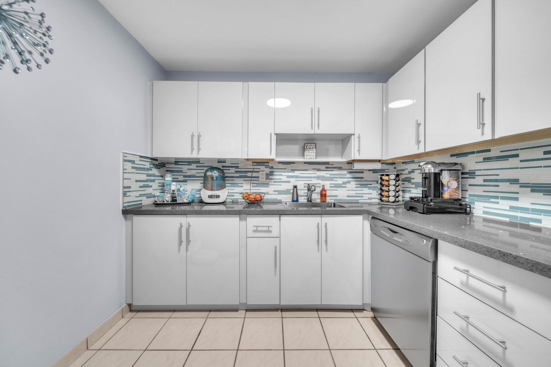 6900 Bay Drive, Unit 11i, Miami Beach, FL 33141 Photo