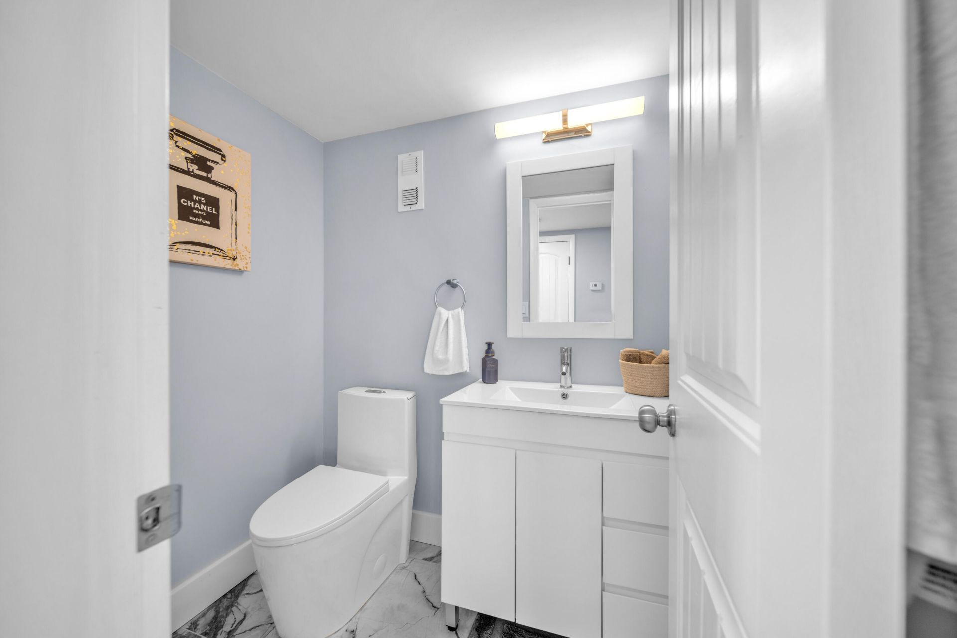 6900 Bay Drive, Unit 11i, Miami Beach, FL 33141 Photo