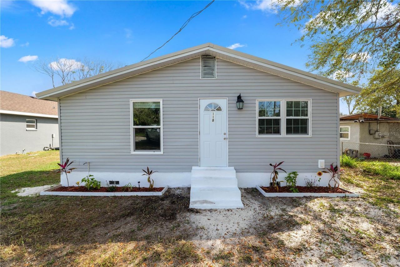 118 W Northside Drive, Lake Wales, FL 33853 Main Photo