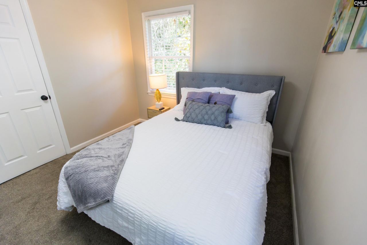 9429 S Chelsea Road Photo 24