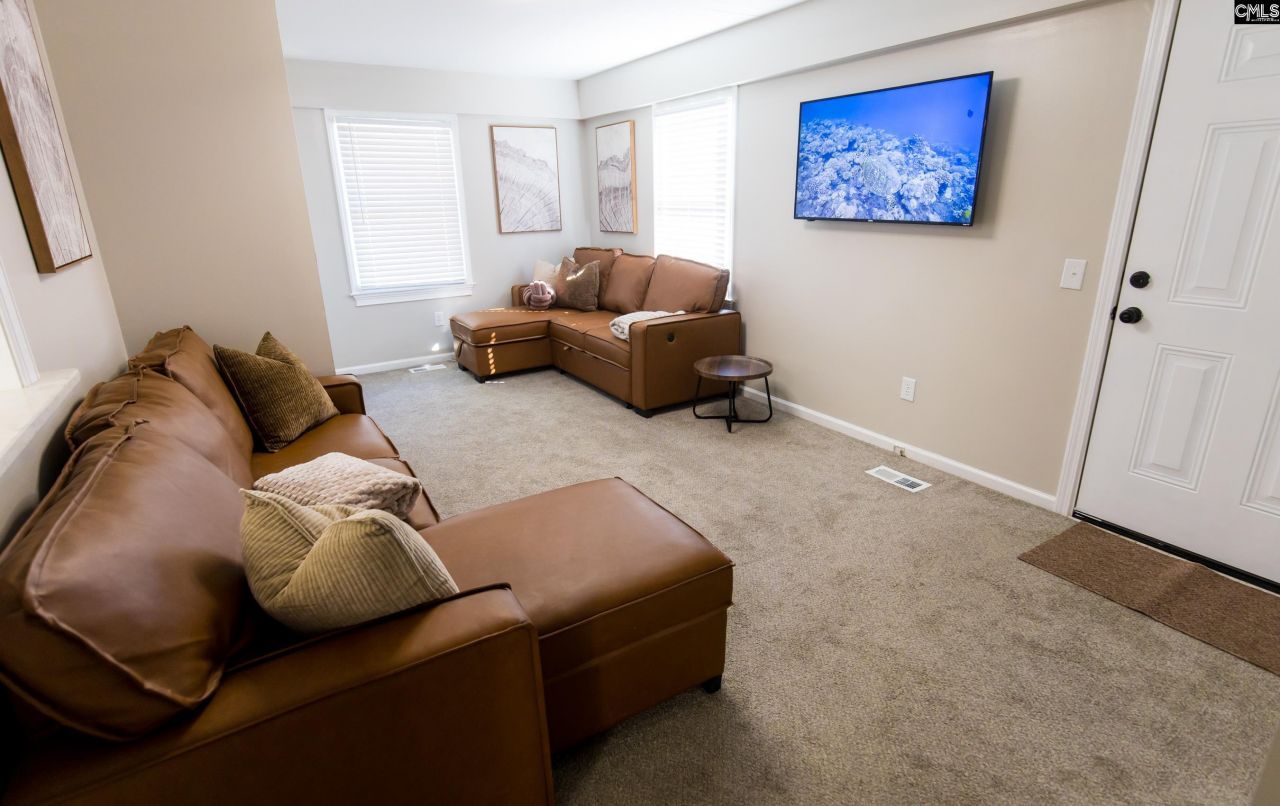 9429 S Chelsea Road Photo 28