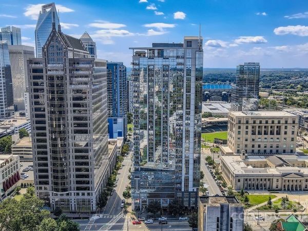 333 W Trade Street, Unit 505, Charlotte, NC 28202