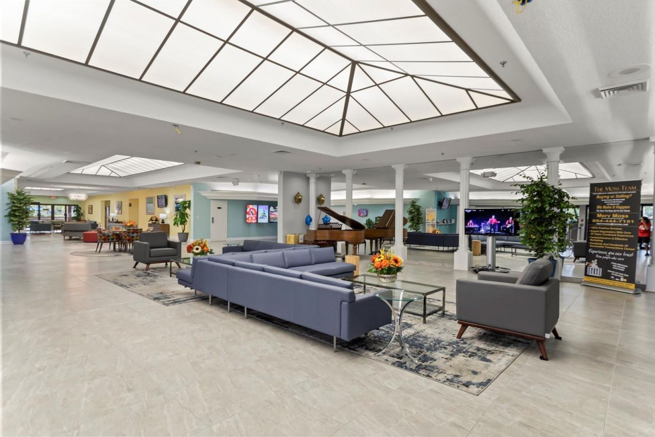 2801 N Pine Island Road, Unit 208, Sunrise, FL 33322 Photo