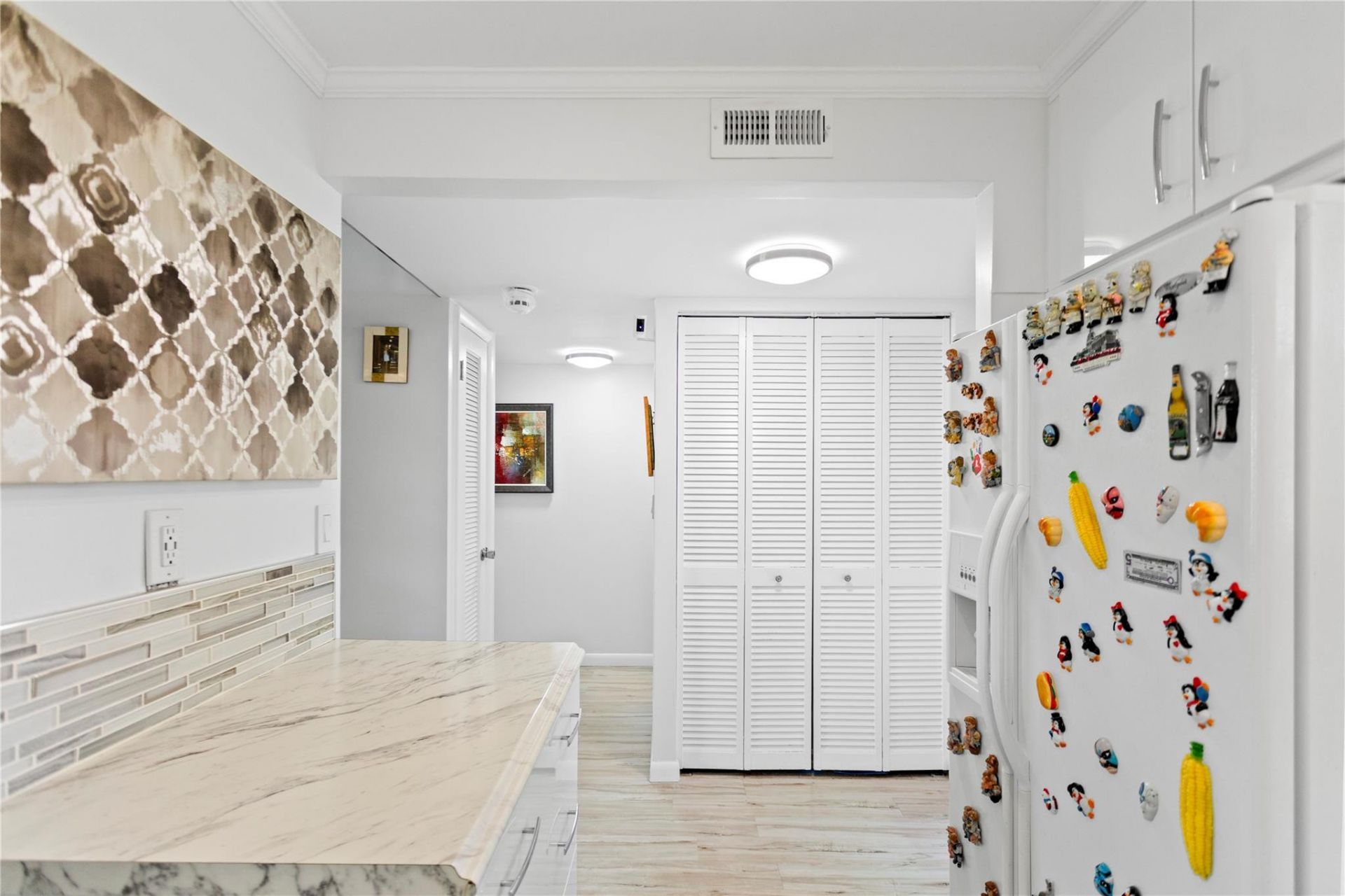 2801 N Pine Island Road, Unit 208, Sunrise, FL 33322 Photo