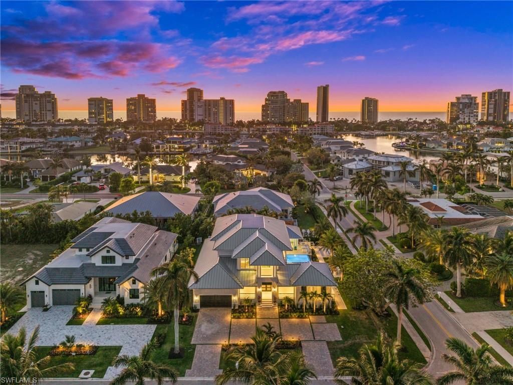 506 Neapolitan Ln, Naples, FL 34103 Photo