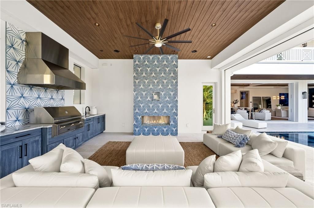 506 Neapolitan Ln, Naples, FL 34103 Photo