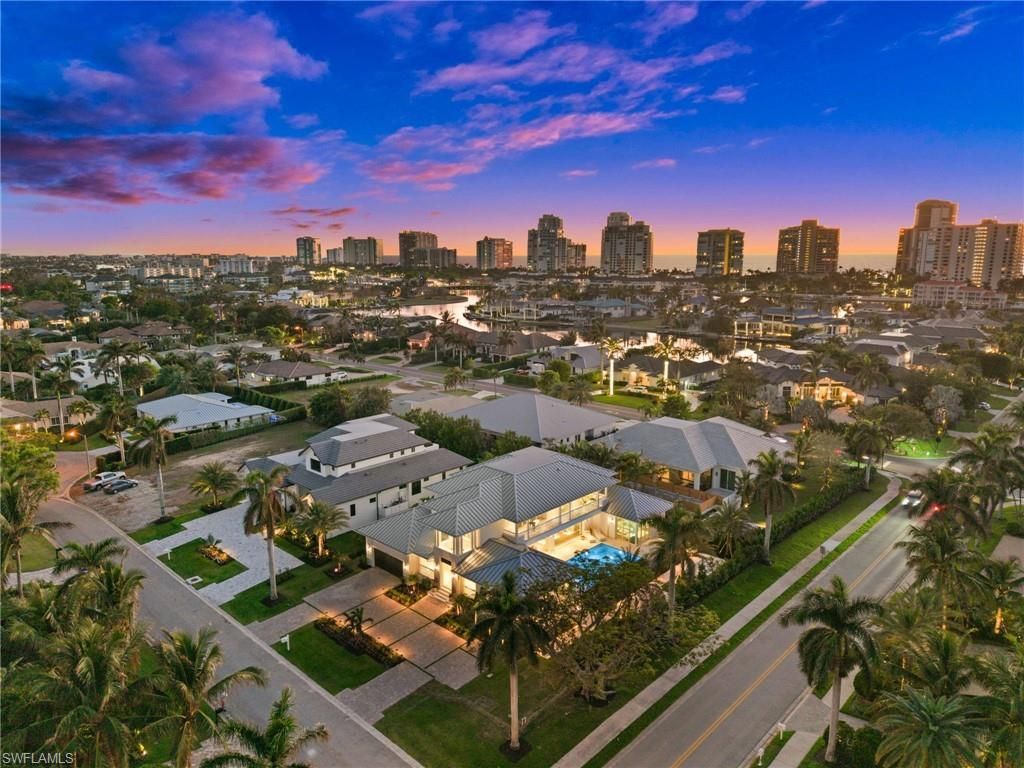 506 Neapolitan Ln, Naples, FL 34103 Photo