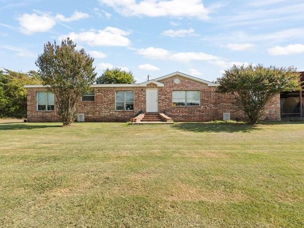 7200 S Highway 171, Grandview, TX 76050