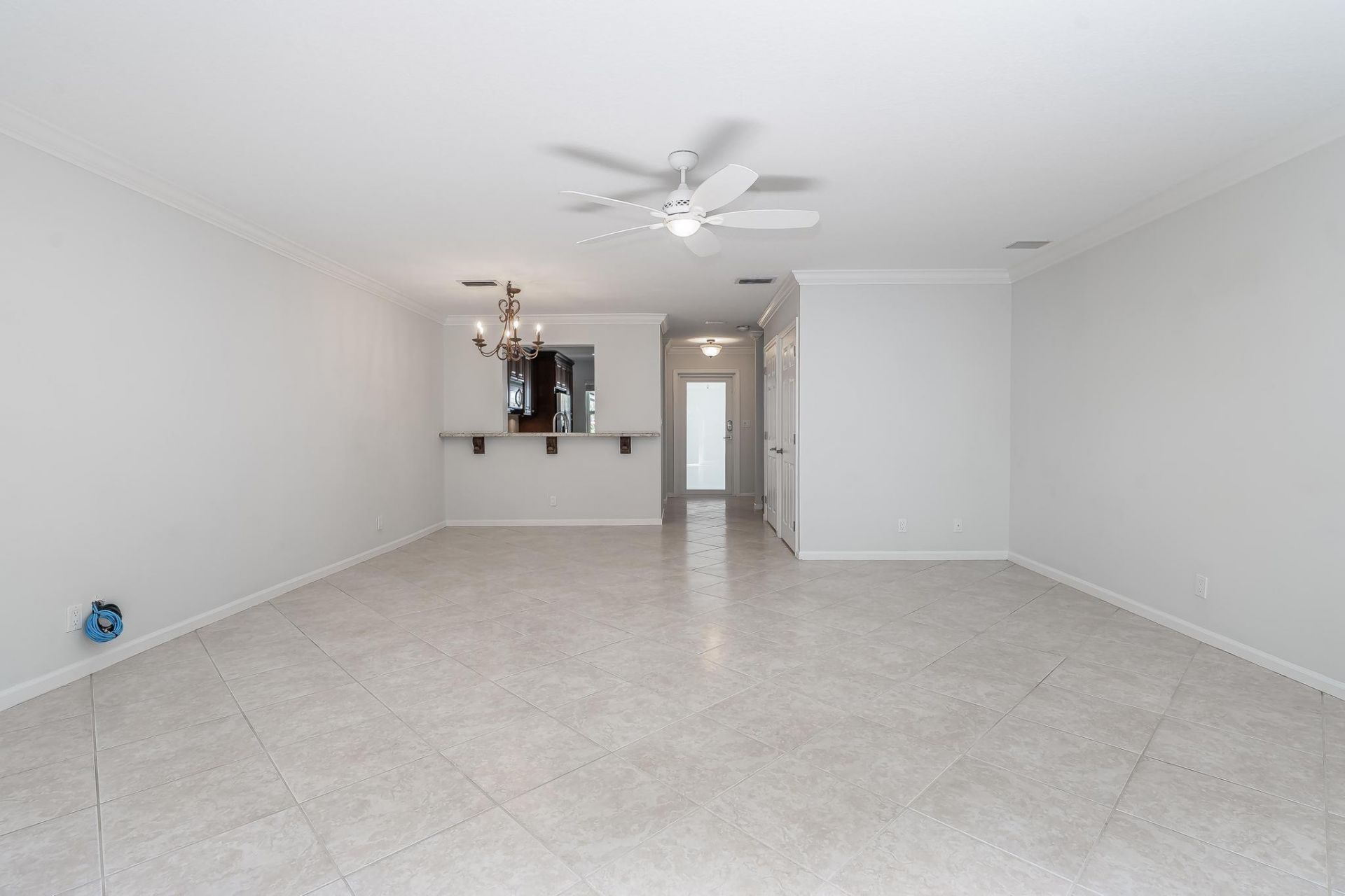 801 SE 16th Court, Unit 11, Fort Lauderdale, FL 33316 Photo