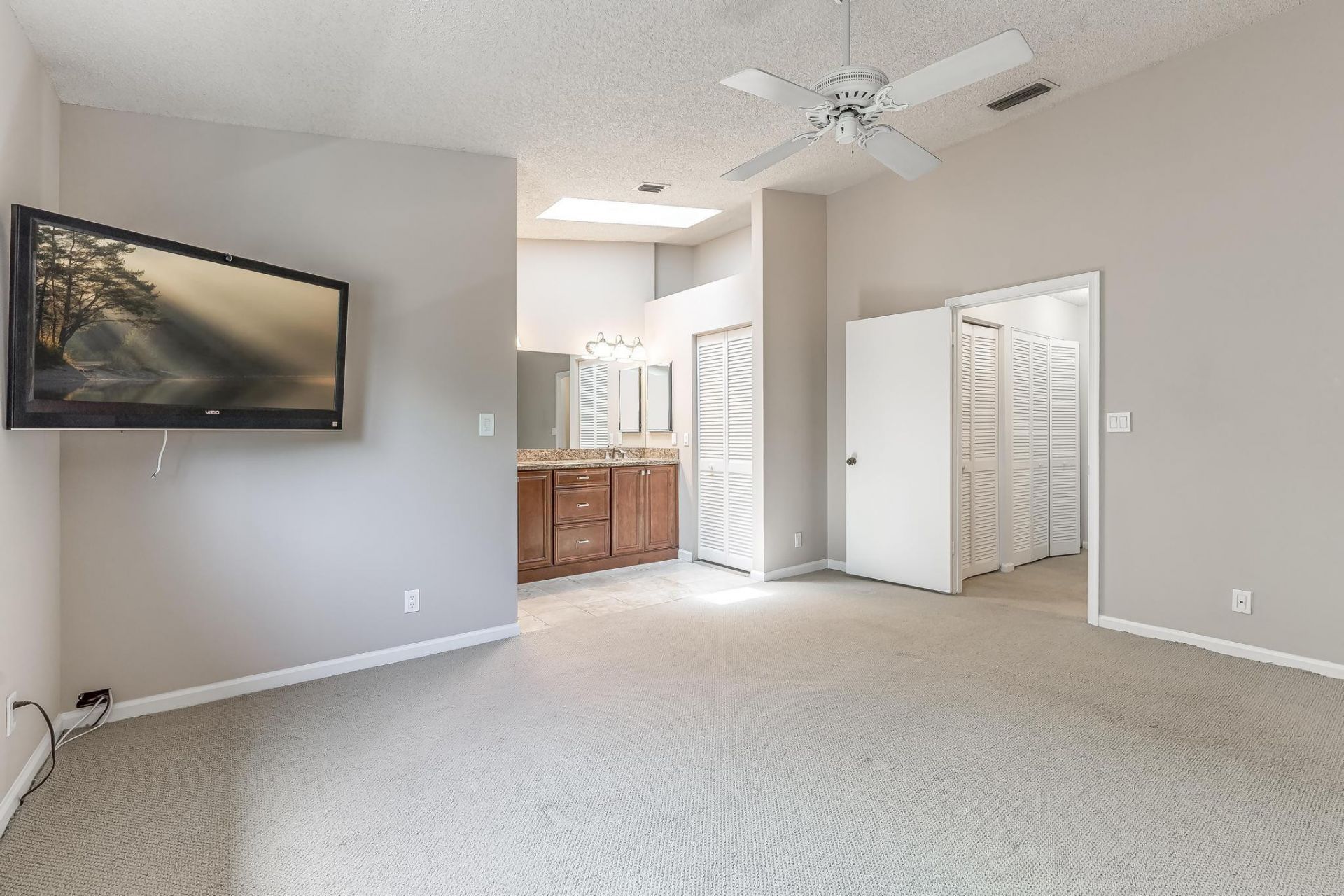 801 SE 16th Court, Unit 11, Fort Lauderdale, FL 33316 Photo