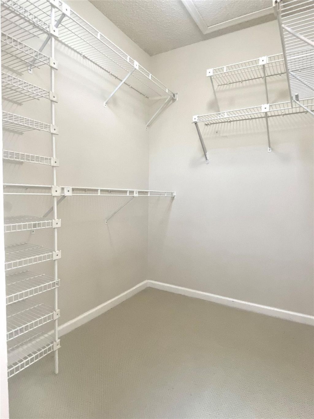 801 SE 16th Court, Unit 11, Fort Lauderdale, FL 33316 Photo