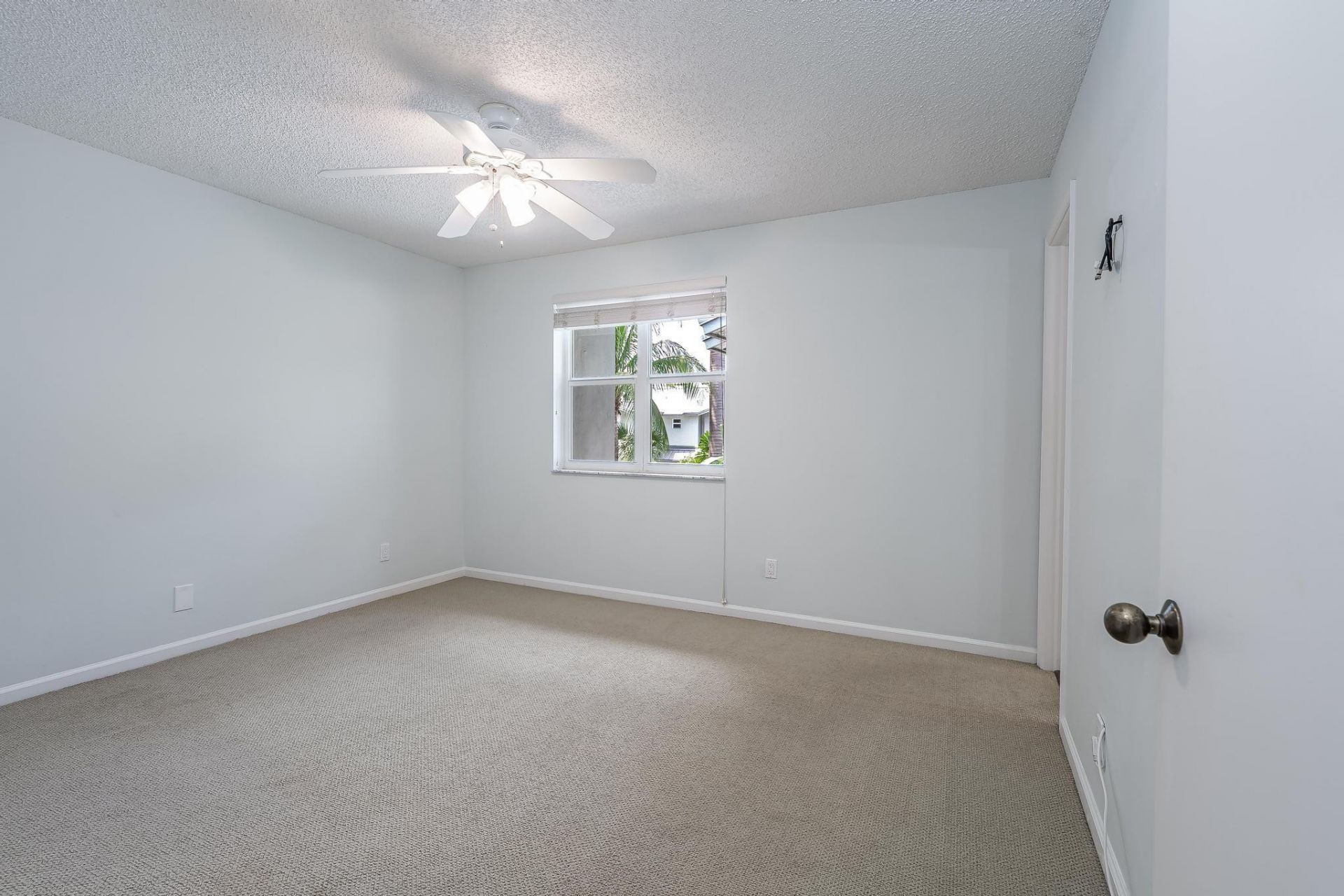 801 SE 16th Court, Unit 11, Fort Lauderdale, FL 33316 Photo