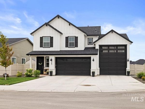 563 Burnside Avenue, Middleton, ID 83644