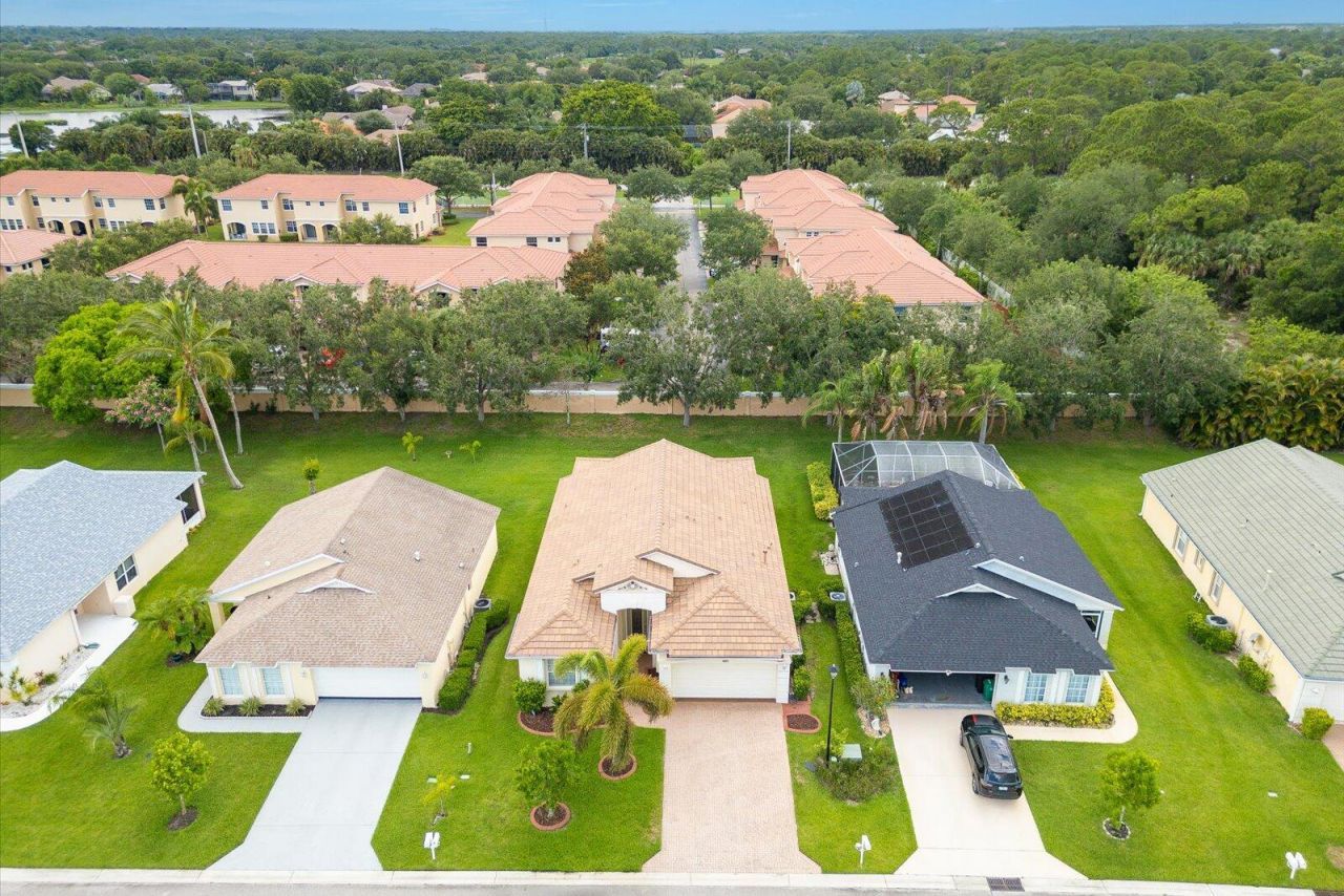 447 SW Talquin Lane, Port Saint Lucie, FL 34986 Photo