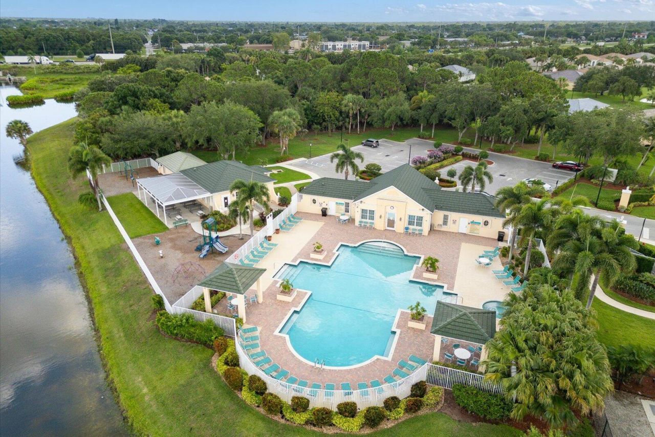 447 SW Talquin Lane, Port Saint Lucie, FL 34986 Photo