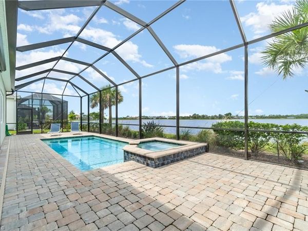 17583 Winding Oak LN, NORTH FORT MYERS, FL 33917
