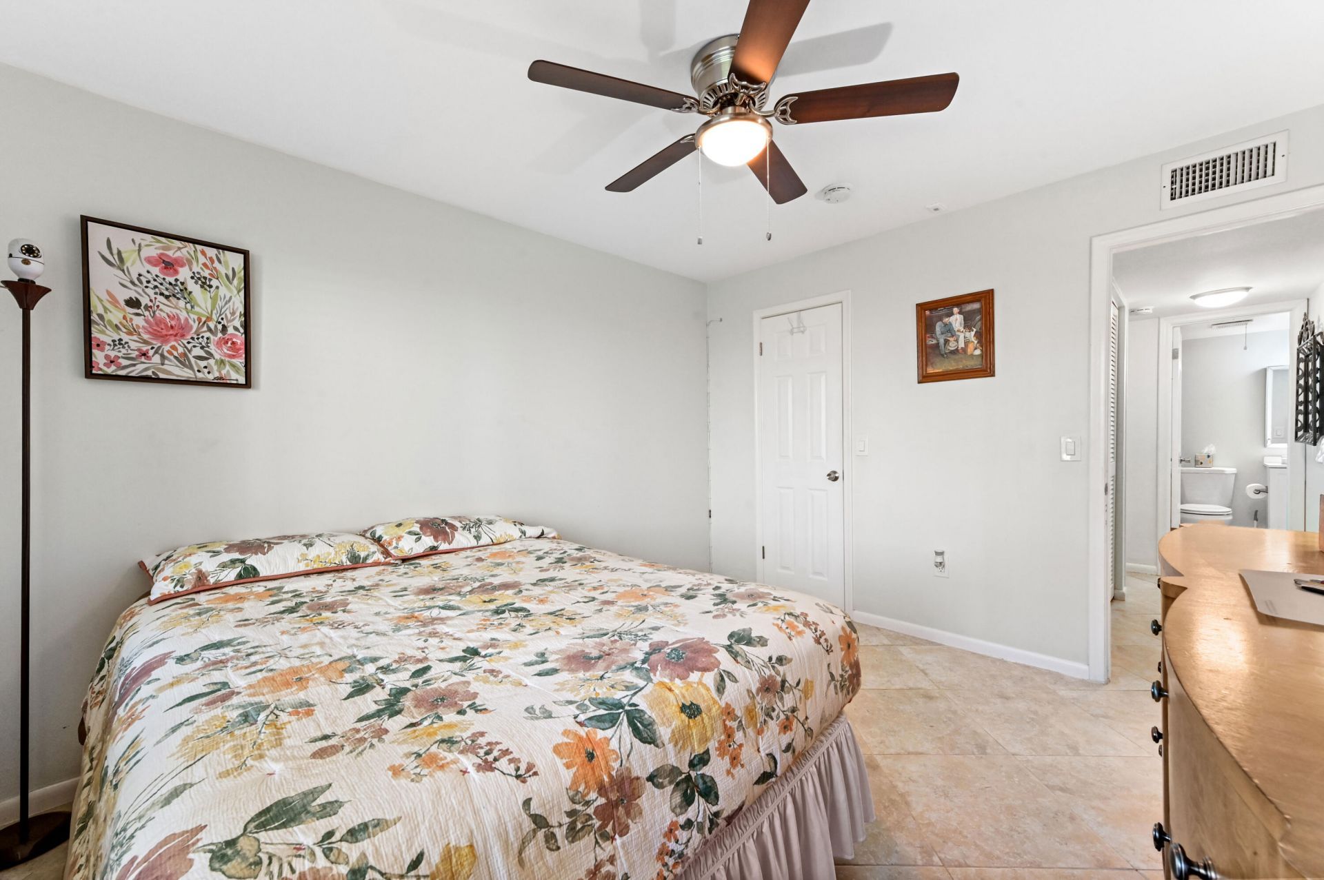 1516 S Lakeside Drive, Unit 110, Lake Worth Beach, FL 33460 Photo